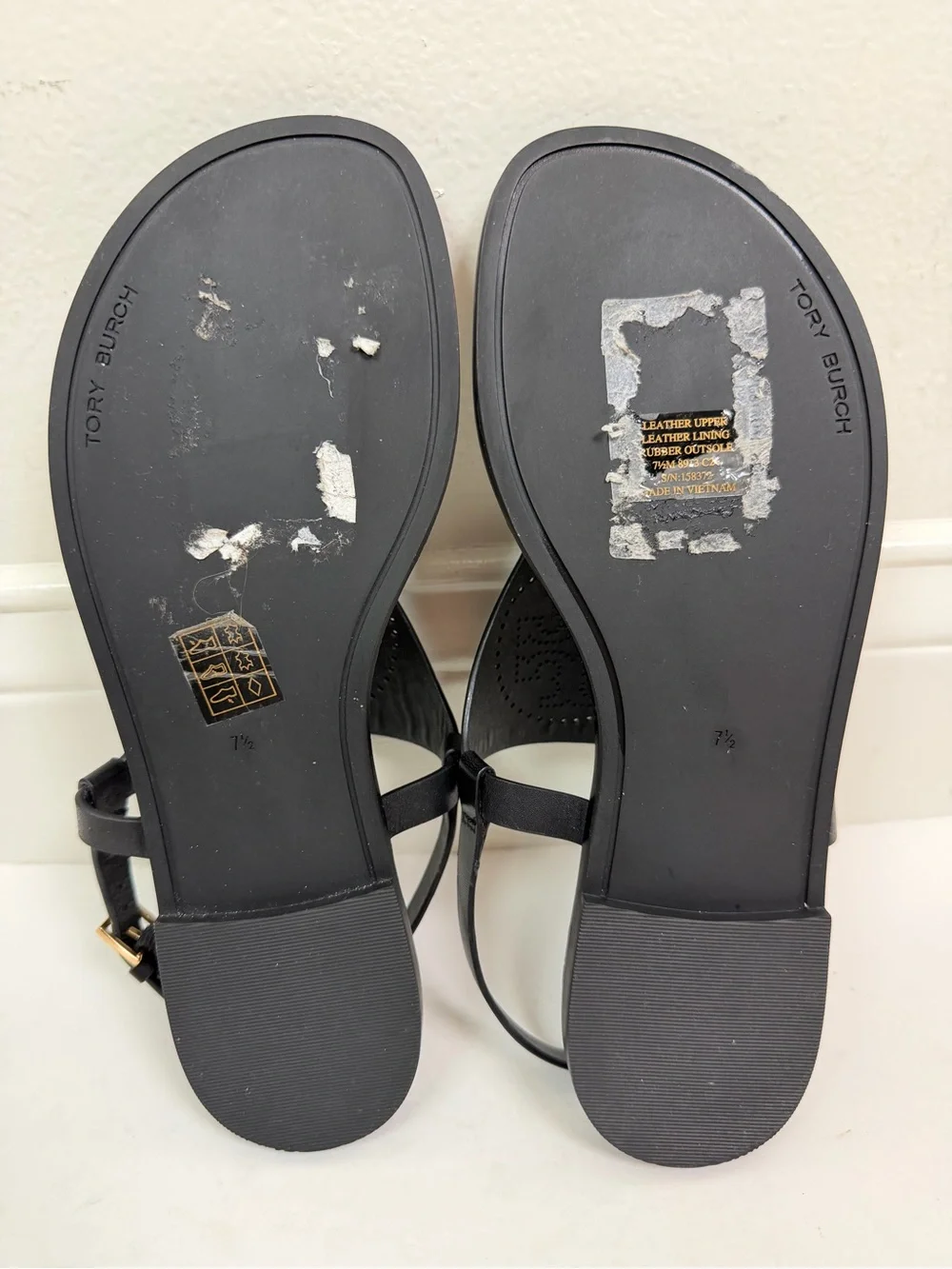 Tory Burch Capri Perf Leather Sandal in Perfect Black Size 7.5